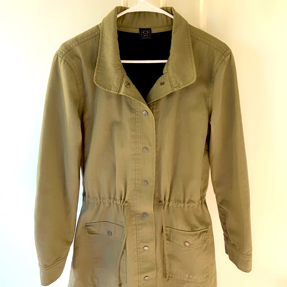 Oakley Olive Green Size Medium